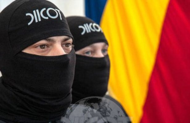 Grupare specializată în trafic de migranţi, spartă de DIICOT: constănţenii primeau 3.000 de euro pe 